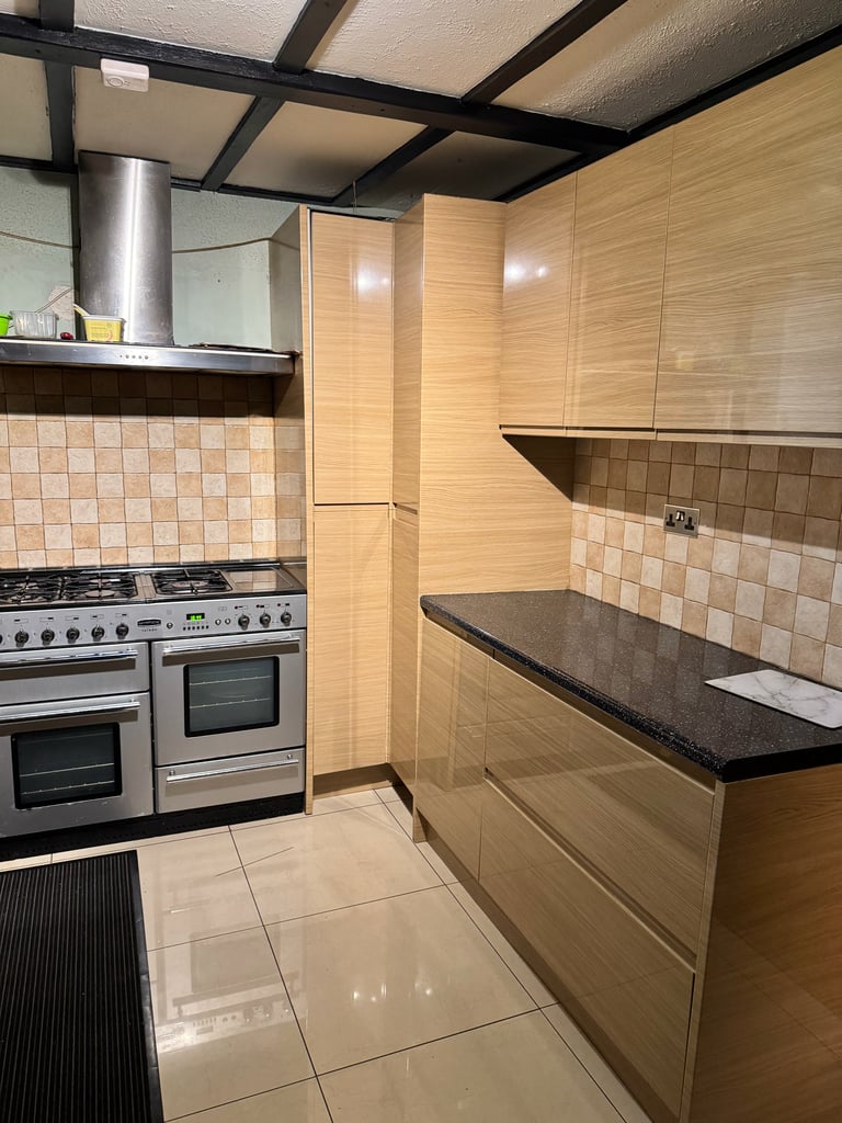 Excellent 3-Bedroom House to Rent