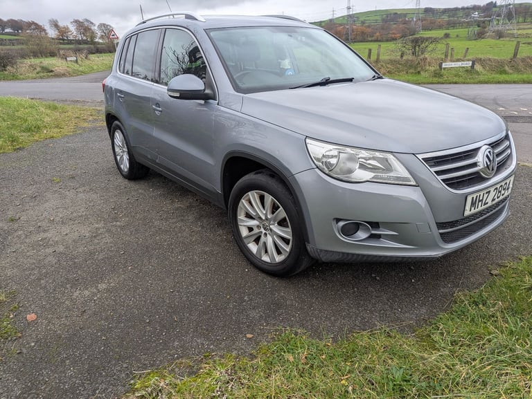 image for Volkswagen, TIGUAN, Estate, 2009, Manual, 1968 (cc), 5 doors