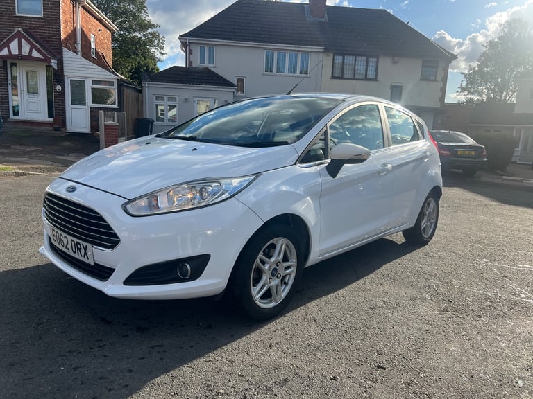 Ford, FIESTA, Hatchback, 2012, Manual, 998 (cc), 5 doors