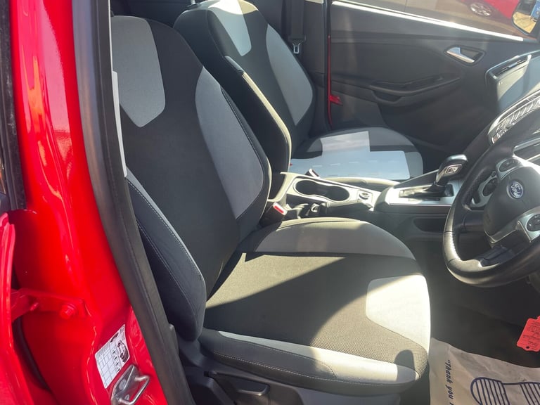 2013 Ford Focus 1.6 125 Zetec 5dr Powershift Petrol