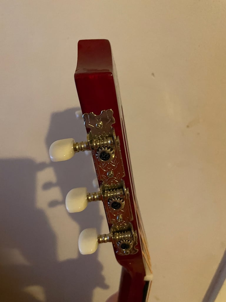 Junior guitar like new