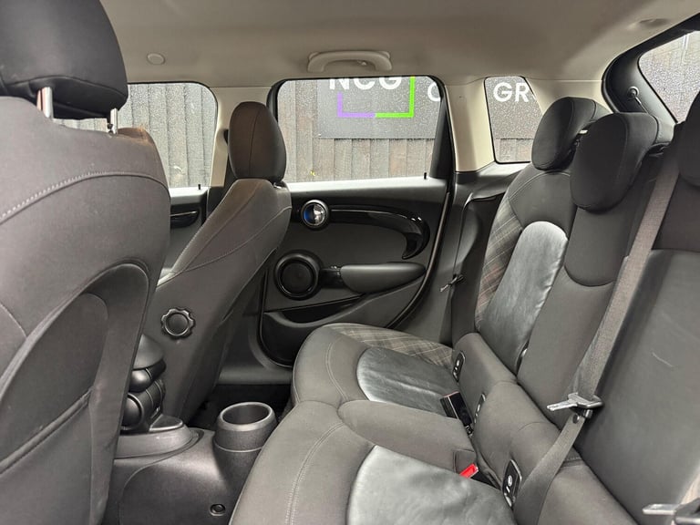 2016 MINI Hatch 2.0 Cooper SD Euro 6 (s/s) 5dr HATCHBACK Diesel Manual