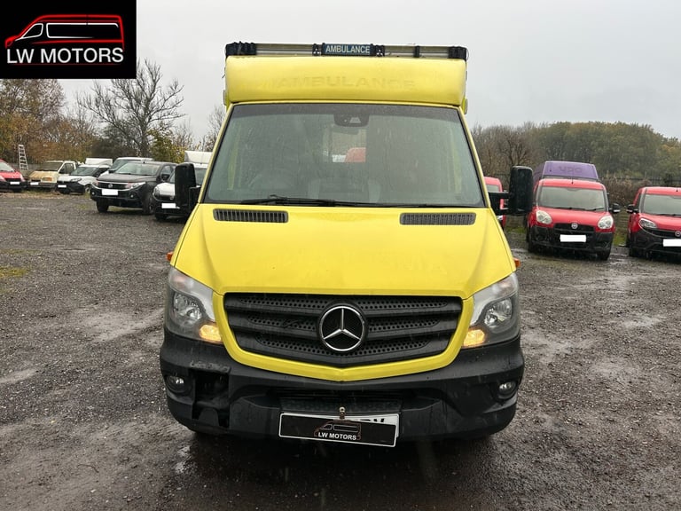 MERCEDES BENZ SPRINTER 519 CDI DIRECT EX AMBULANCE SERIVICS 2017 17 REG EURO 6