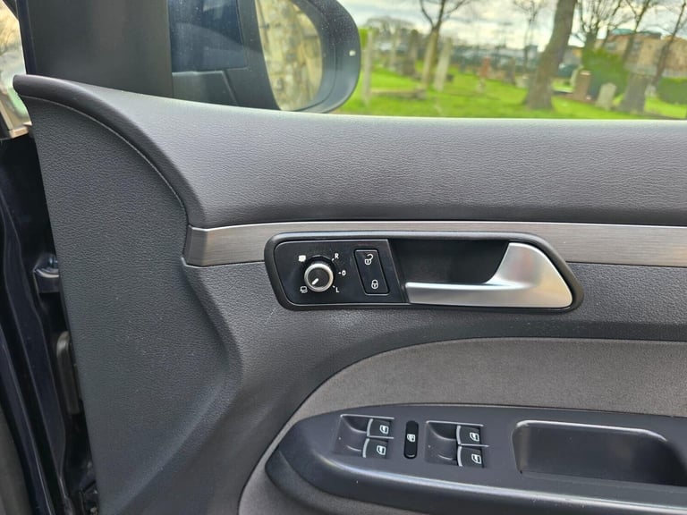 2012 Volkswagen Touran 1.4 TSI BlueMotion Tech SEL DSG Euro 6 (s/s) 5dr MPV Petrol Automatic