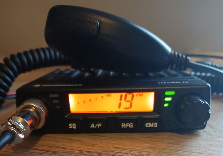 C.B. TRANSCEIVER RADIO