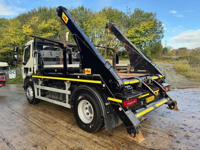 2024 74 DAF LF 260 Euro 6 Hyva extending arm skip loader sheet 34kms