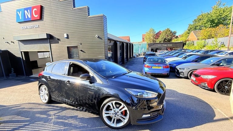 image for 2015 Ford Focus 2.0 TDCi ST-3 Euro 6 (s/s) 5dr Hatchback Diesel Manual