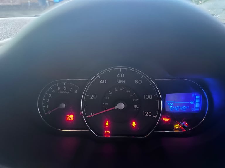 Hyundai, I10, Hatchback, 2012, Manual, 1248 (cc), 5 doors