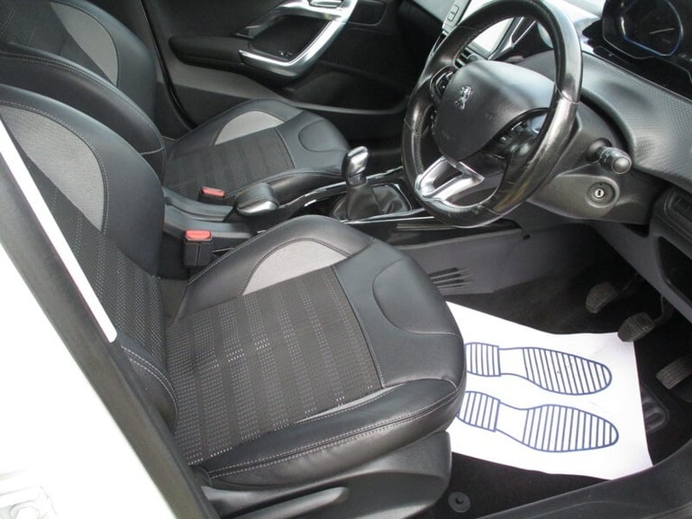 Peugeot 2008 BLUE HDI ALLURE