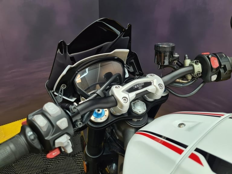 Triumph Speed Triple RS 1050 White 2018
