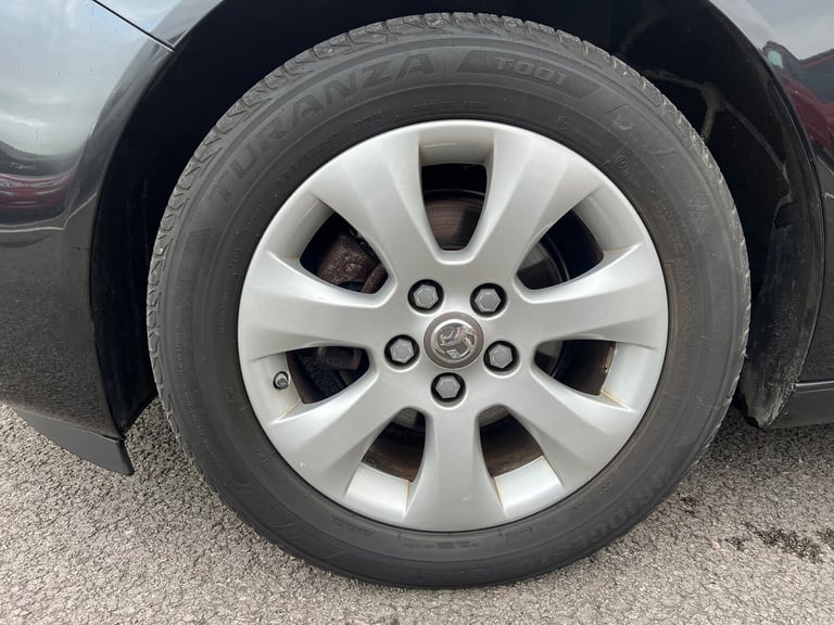 2016 Vauxhall Insignia 1.4i Turbo SRi Hatchback 5dr Petrol Manual Euro 6 (s/s)