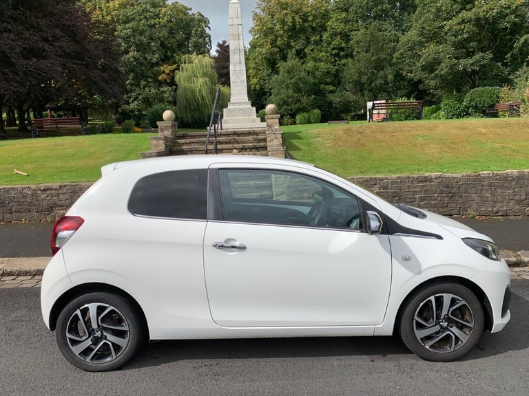 2015 Peugeot 108 1.2 VTi Feline 3dr HATCHBACK Petrol Manual