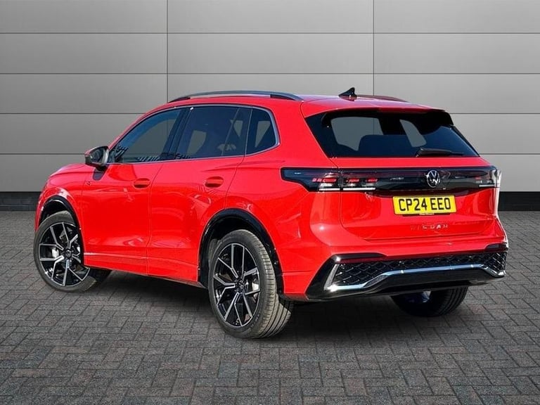 2024 Volkswagen Tiguan 2.0TDI (150ps) R-Line DSG + CLICK &amp; COLLECT Automatic SUV Diesel Autom...