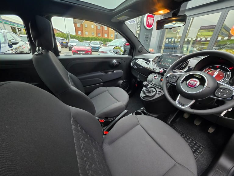 2024 Fiat 500 TOP Hatchback PETROL/MHEV Manual