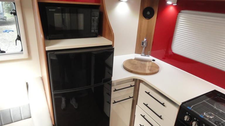 Fifth Wheel Co Celtic Rambler 5th wheel trailer