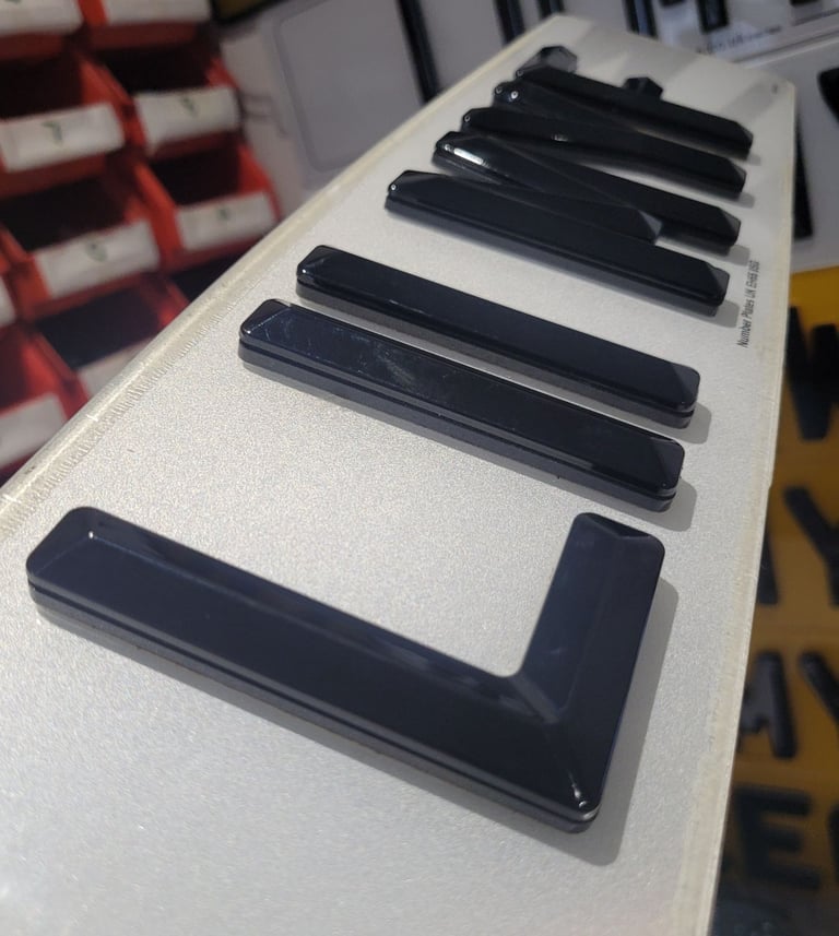 image for 8mm Retro Classic Bev 4D Car Number Plates