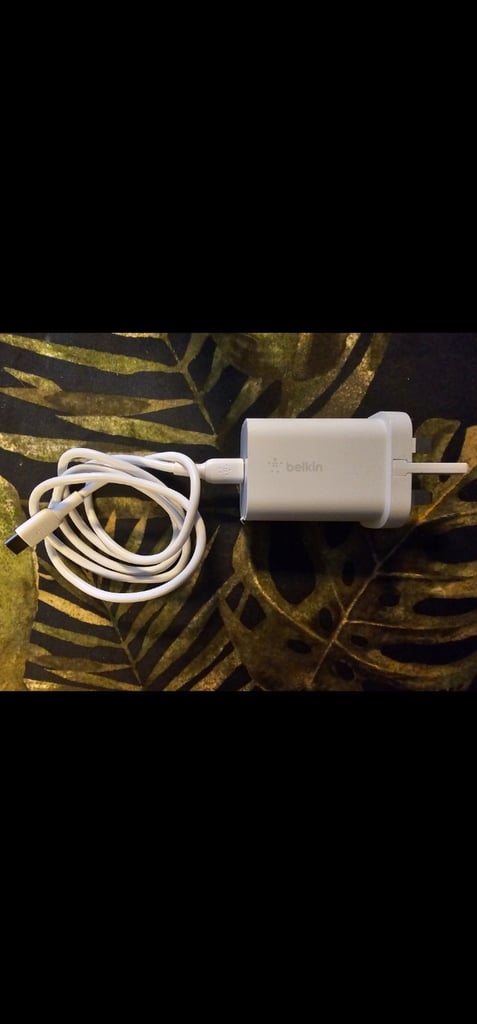 image for Belkin Wall Phone Charger 25W + USB-C Cable