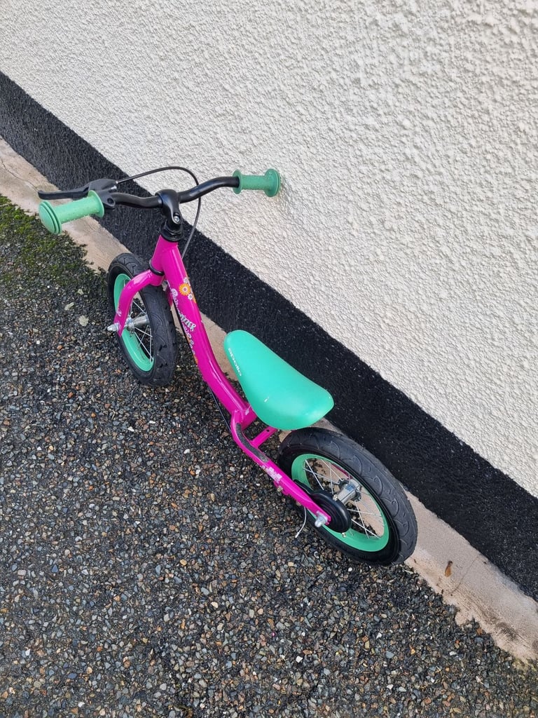 Kids balance bike.