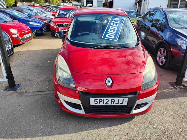 2012 Renault Scenic 1.6 dCi Dynamique TomTom Euro 5 (s/s) 5dr MPV Diesel Manual