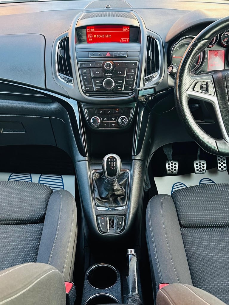 2014 Vauxhall Zafira Tourer 2.0 CDTi SRi Euro 5 5dr MPV Diesel Manual