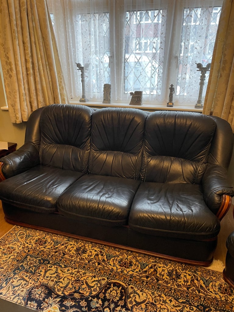 Leather Sofa For In Barnet London