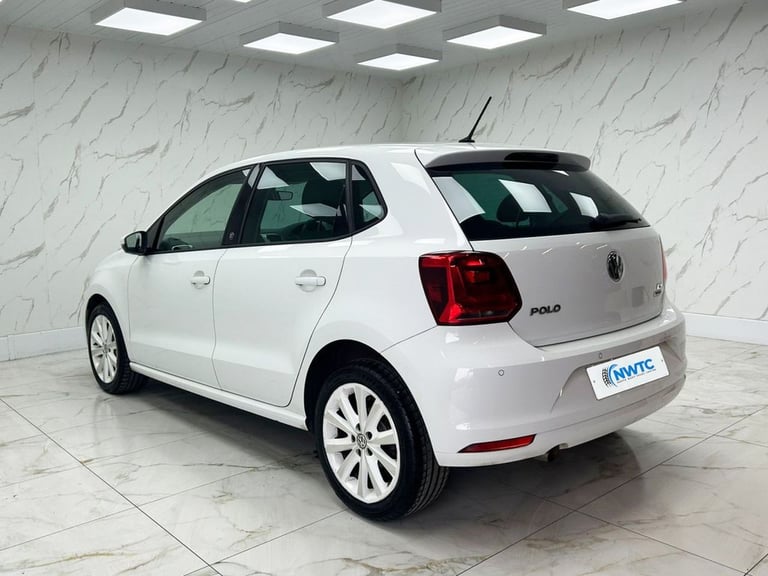 2017 Volkswagen Polo 1.2 TSI R-Line Hatchback 3dr Petrol Manual Euro 6 (s/s) (90 ps) F/S/H! 1 FO ...
