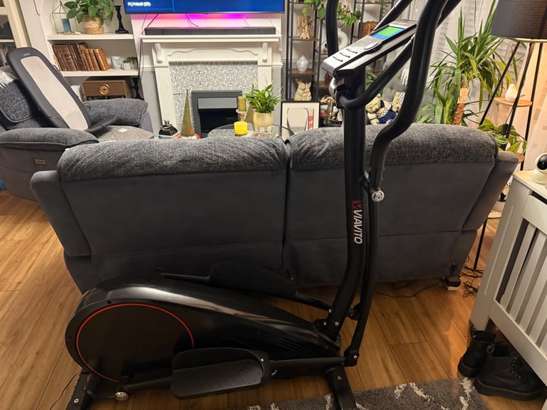 image for Viavito cross trainer 