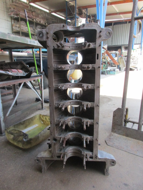 Engine block Maserati 3500