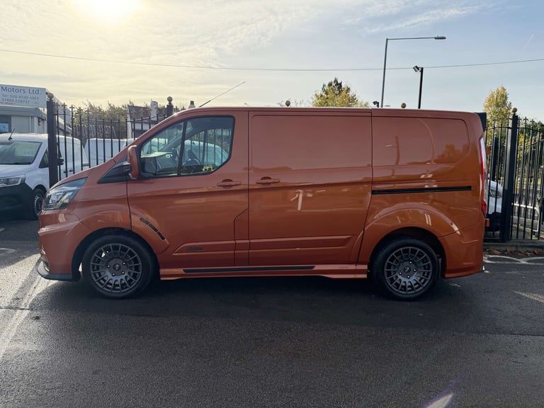 2023 Ford Transit Custom 2.0 EcoBlue 170ps Low Roof Limited Van PANEL VAN DIESEL Manual