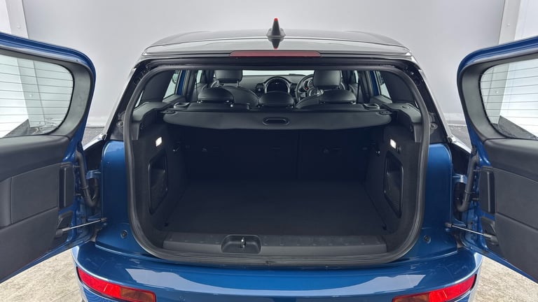 2022 MINI Clubman 1.5 Cooper Exclusive 6dr Auto [Comfort/Nav+ Pack] Petrol Estate Estate Petrol A...