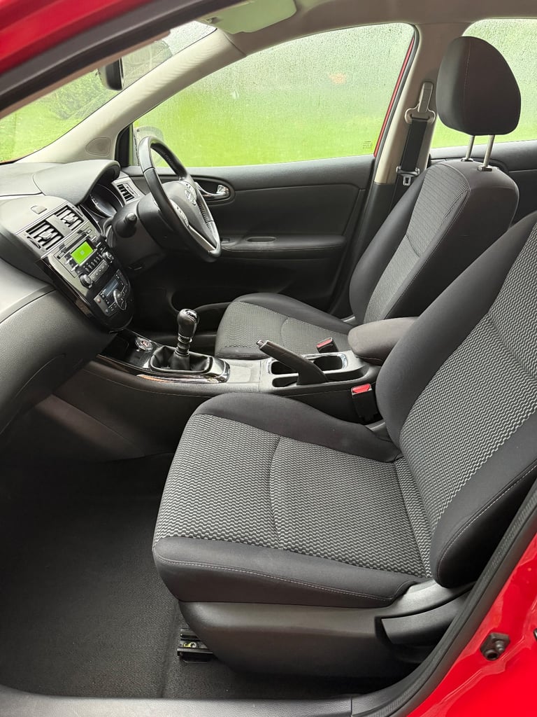 2017 Nissan Pulsar Acenta, 1.5 dCi, FSH, Full MOT, 5drs