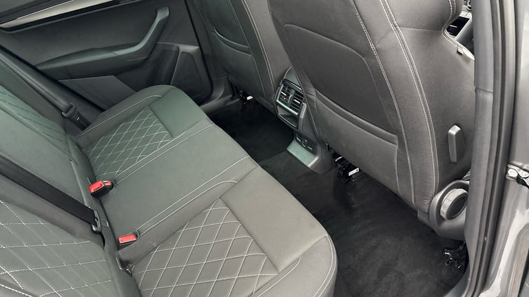2024 Skoda Karoq 2.0 TSI Sportline 4x4 5dr DSG ESTATE PETROL Automatic