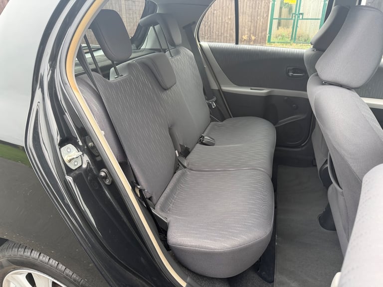 Toyota Yaris | 1.3 Petrol | 97k Miles | FSH | MOT Sep 26 | ULEZ