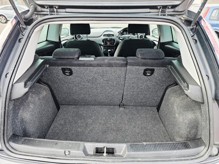 2014 Fiat Punto 1.2 GBT 3dr HATCHBACK Petrol Manual