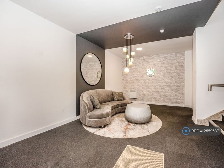 2 bedroom flat in Tudor Place, Waterloo, Liverpool, L22 (2 bed) (#2659637)