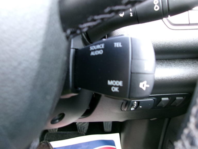 2019 Renault Kadjar 1.5 Blue dCi S Edition Euro 6 (s/s) 5dr HATCHBACK Diesel Manual