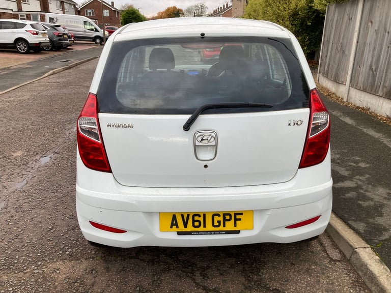 2011 HYUNDAI 1.2 CLASSIC 5 DOOR HATXCHBACK ,£20 A YEAR TAX,ULEZ.  LONG MOT.