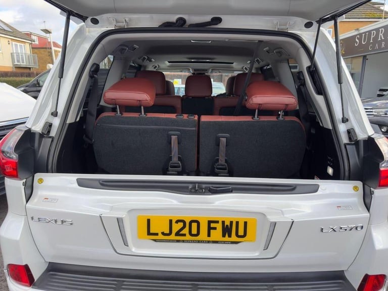 2024 Lexus LX LX570 5.7 V8 Automatic 4X4 8 seats 5dr Petrol Automatic