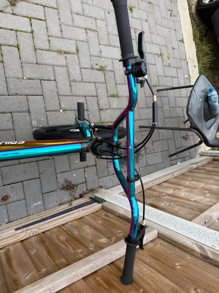 Spike Afterburn BMX bike