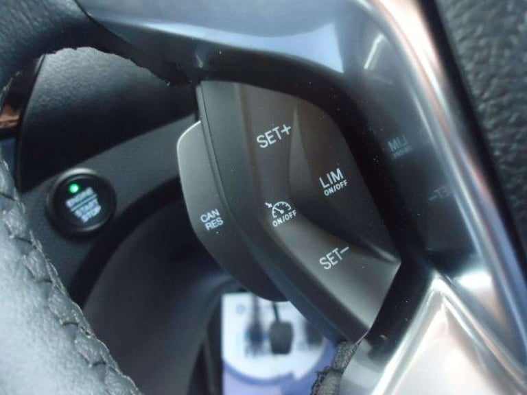 2023 Ford Transit Connect 1.5 EcoBlue 100ps Limited Van PANEL VAN DIESEL Manual