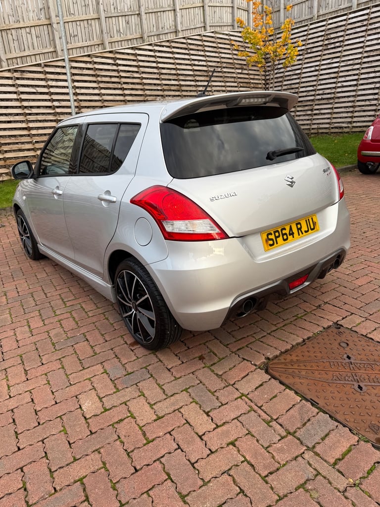 Suzuki, SWIFT, Hatchback, 2014, Manual, 1586 (cc), 5 doors
