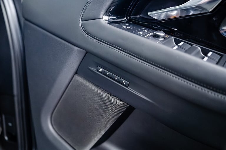 2021 Land Rover Range Rover Evoque P300e Autobiography SUV HYBRID Automatic