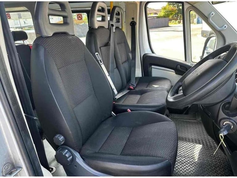 2017 Peugeot Boxer 2.0 BlueHDi H2 Window Van 130ps NA DIESEL Manual