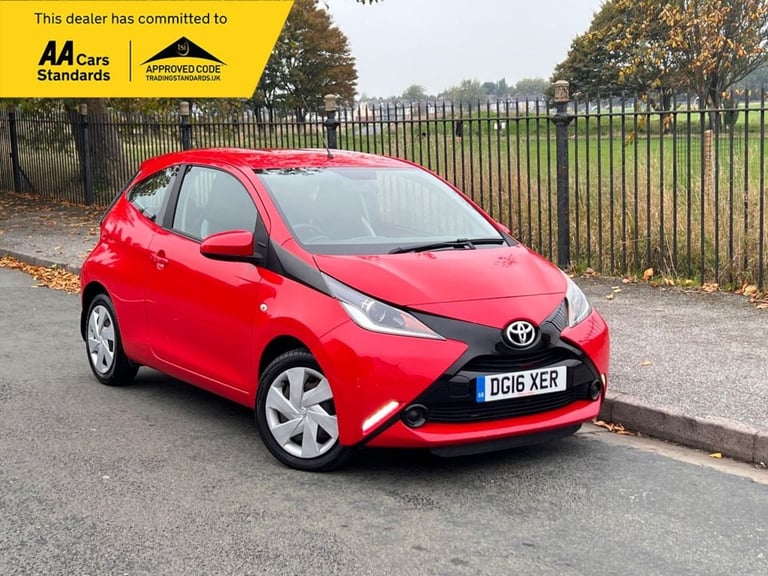 2016 16 TOYOTA AYGO 1.0 VVT-I X-PLAY HATCHBACK 3DR PETROL MANUAL EURO 6 (68 PS)