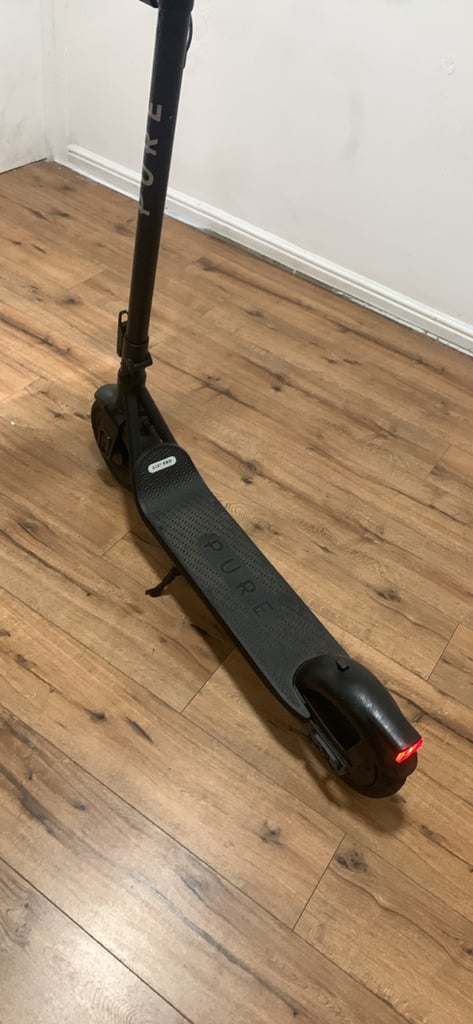 Pure electric scooter 