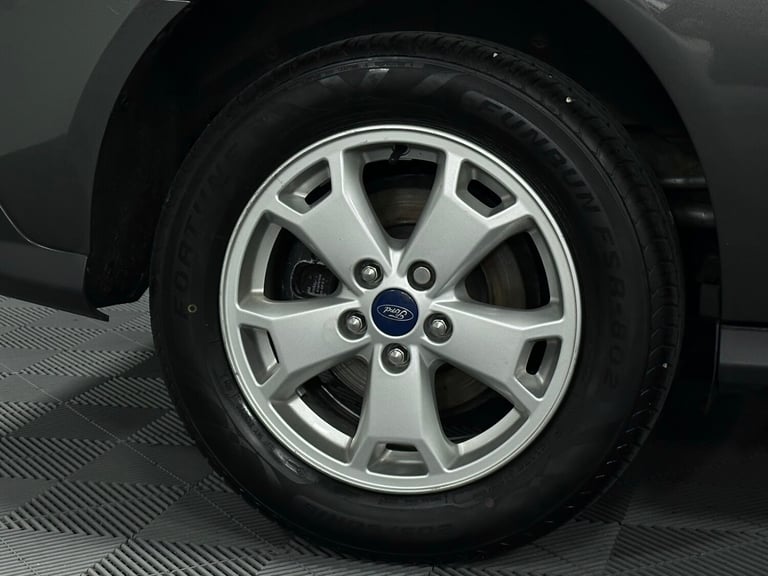 2018 Ford Transit Connect 200 Limited Panel Van L1H1 1.5 TDCi ( 120 bhp ) PANEL VAN Diesel Manual