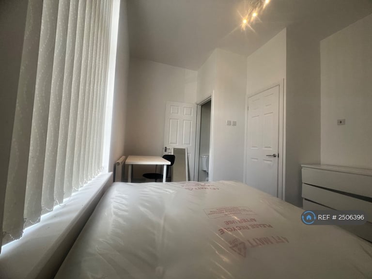 4 bedroom house in Harford Street, Middlesbrough, TS1 (4 bed) (#2506396)