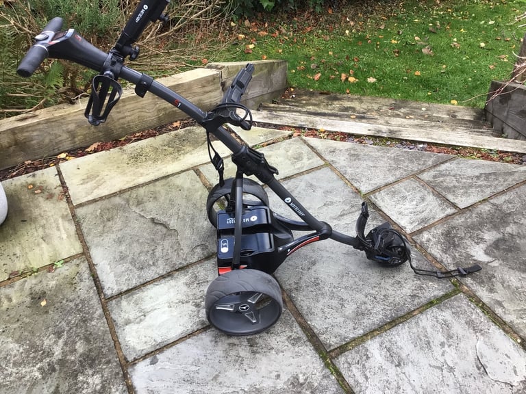 image for Mottocaddy S1 electric golf trolley