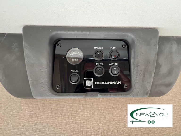 2017 Coachman Wanderer 17/4 4 Berth Caravan - STOCK E157