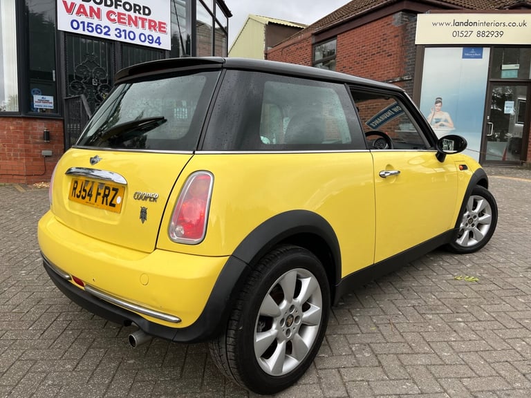2004 MINI Hatch 1.6 Cooper 3dr HATCHBACK Petrol Manual